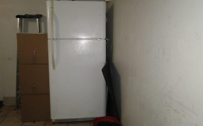 Lot 3- Réfrigérateur 2 portes frigidaire
