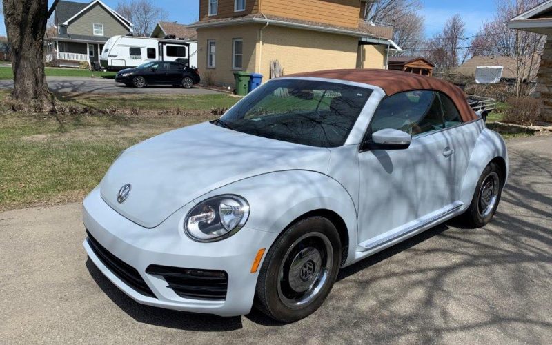 – BEETLE DÉCAPOTABLE TSI CLASSIC , 2017 , 29612 KM