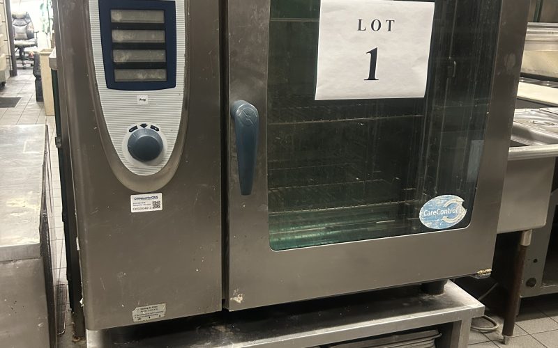 1- Four rational avec plaque a cuisson et base
