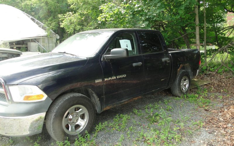 LOT 4 : Pick up Dodge Ram 1500 2012