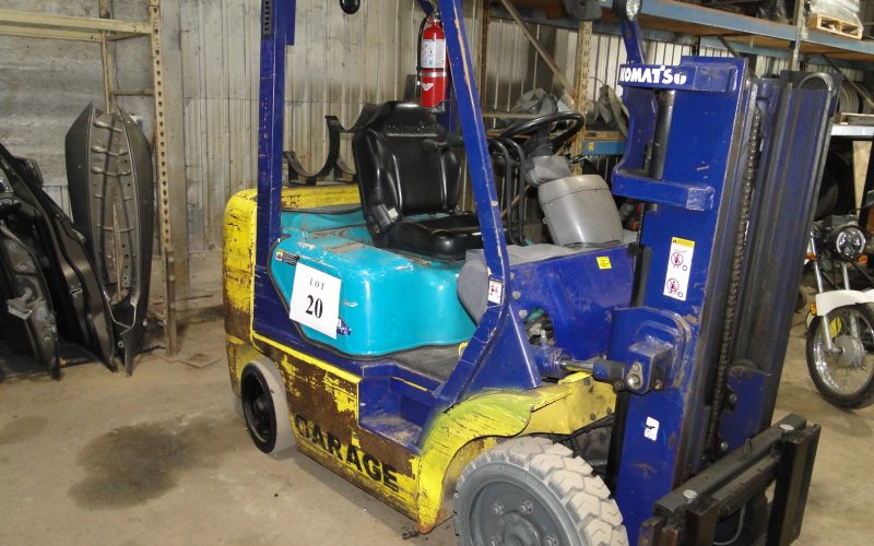 LOT 20 : Chariot élévateur Kotmatsu FG25st
