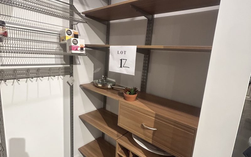 1Z- Unité de garde mangé en U sur raille ( 50 » x 75 »x 15 »p x 83 »h )