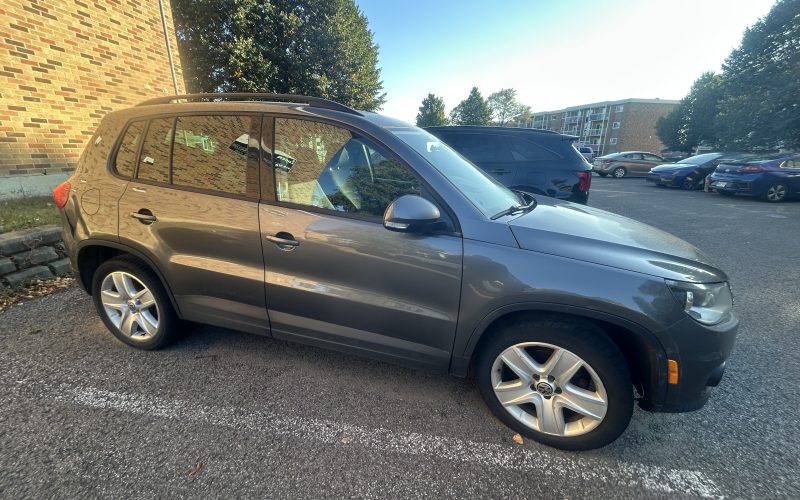 – VOLKS TIGUAN 2015 , 182299 KM (  moteur sauter )