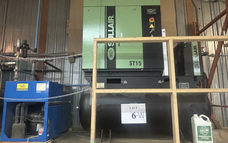 6W- Compresseur a vis Sullair ST15 avec assécheur d’air