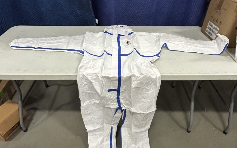 18- Combinaison de protection personnelle