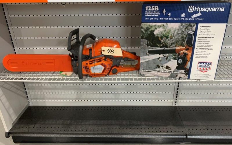 Lot 48-  Scie a chaine 545 et souffleur a feuille 125B Husqvarna