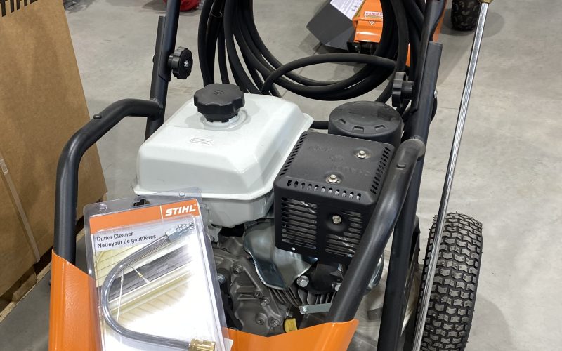 Lot 36- Laveuse a pression Stihl RB 800