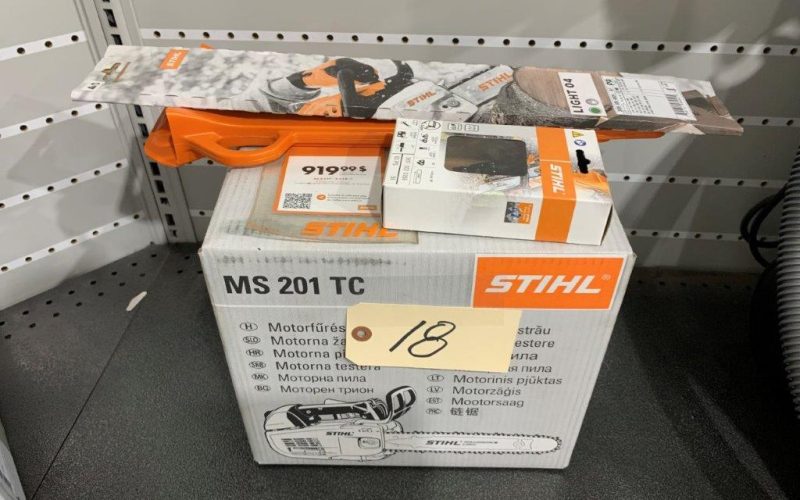 Lot 18- Scie a chaine Stihl MS201TC