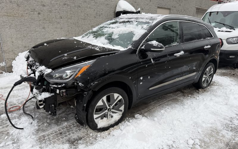 -Kia Niro 2020 , électrique , 247657 km ( accidenté mais non VGA )