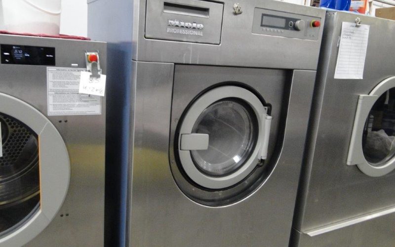 -Équipement de nettoyage a sec a Sherbrooke