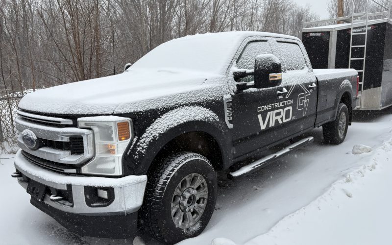 – FORD F250 XLT , 2022 , 91880 km , 7.3 LITRES