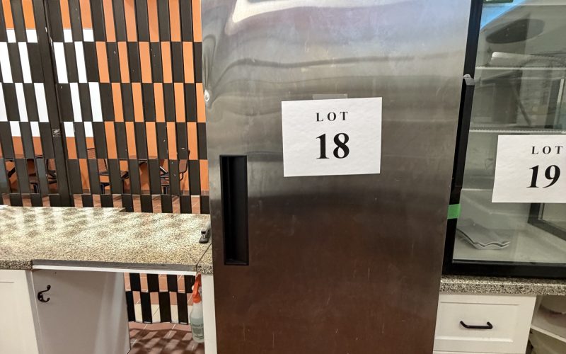 Lot 18- Congélateur New-Air