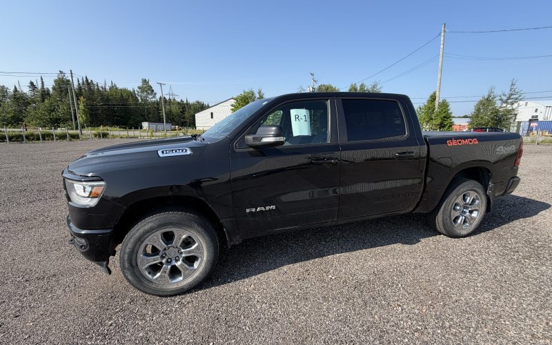 R-1- DODGE RAM 1500 , 2020, 108947 KM