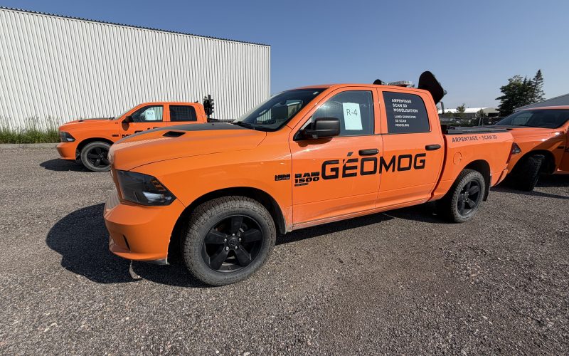 R-4- DODGE RAM 1500 ,2019 , 119854 KM, ( avec flèche de signalisation )